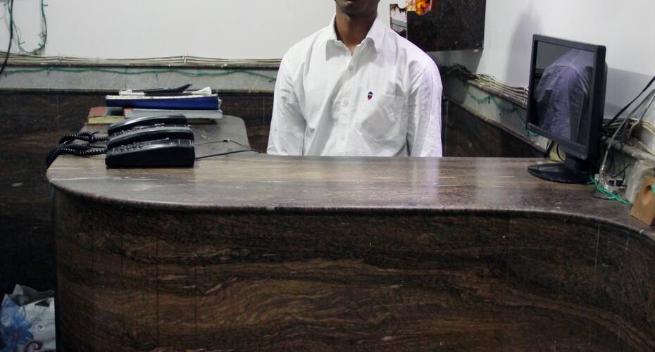 Shree Sai Dham Hotel, New Delhi 4